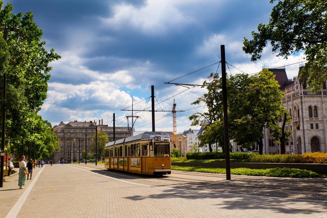 Sunflower Aparthotel Budapest Luaran gambar